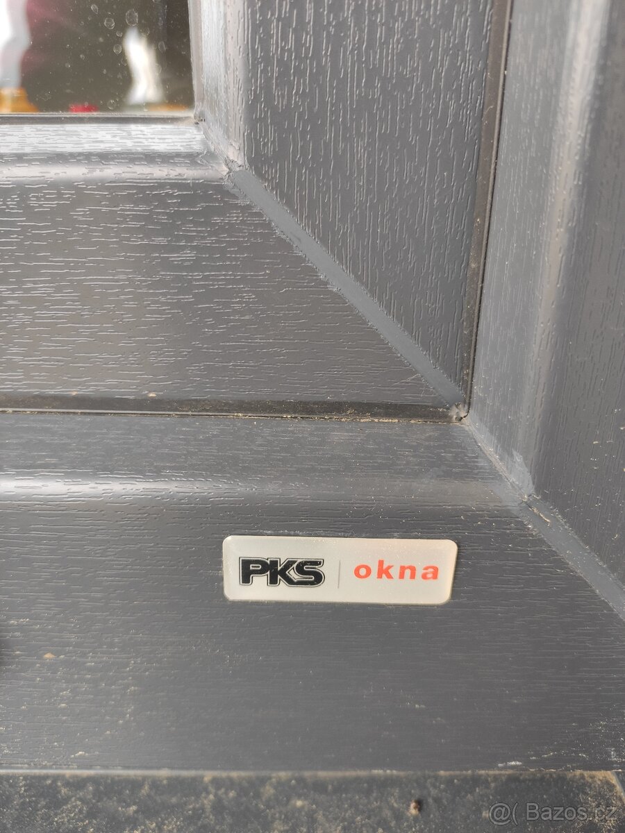 Dvoukřídlé okno ANTHRAZIT - 2