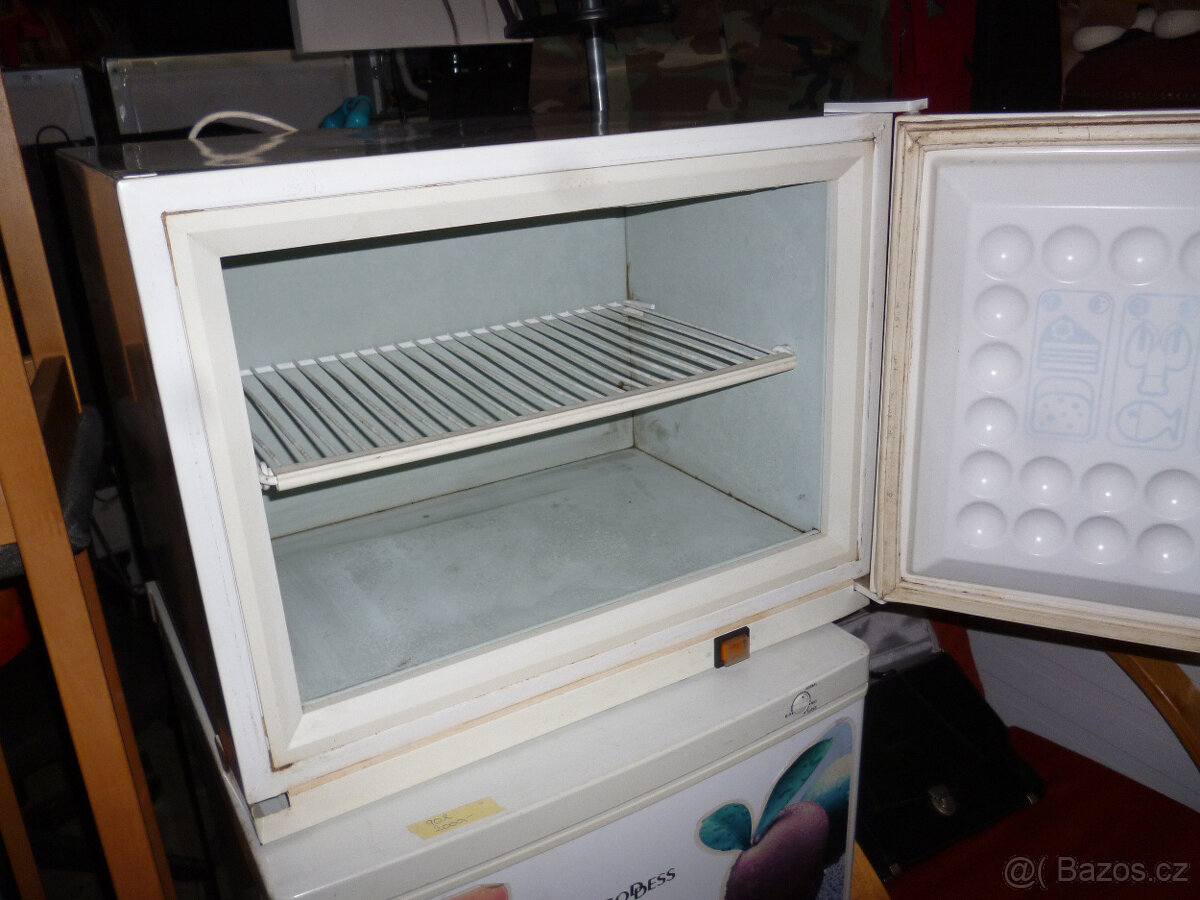mrazák calex, obsah 50 l - 2
