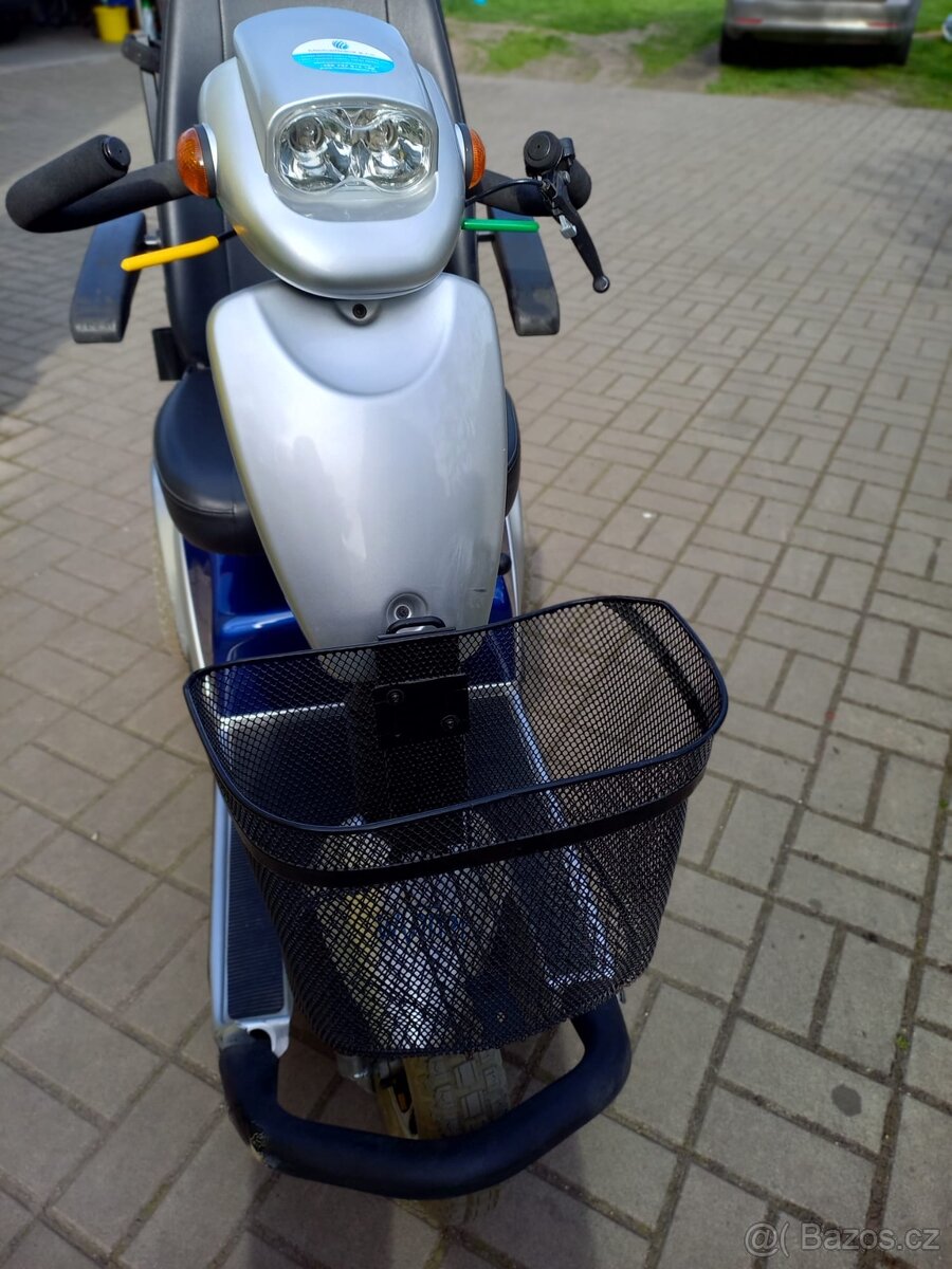 Elektrický invalidní skútr - 2