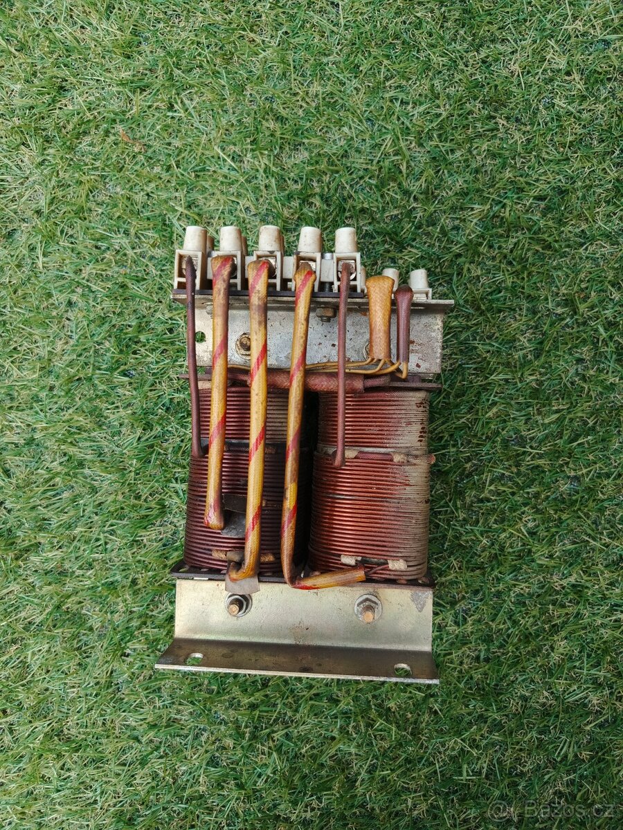 Trafo 230V ~ / 24V = - 2
