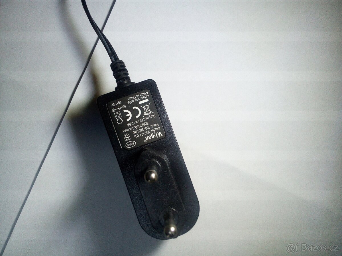 Nabíječka k AKU 18V. - 2