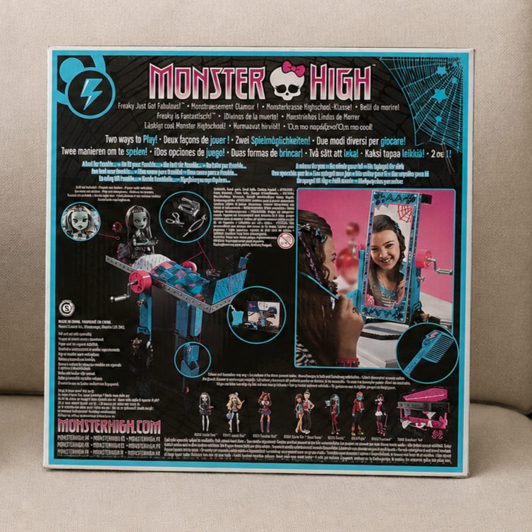 Monster High Postel pro Frankie Stein - nová - 2