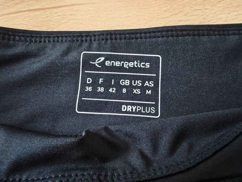 Elastické kraťasy na cvičení - 2