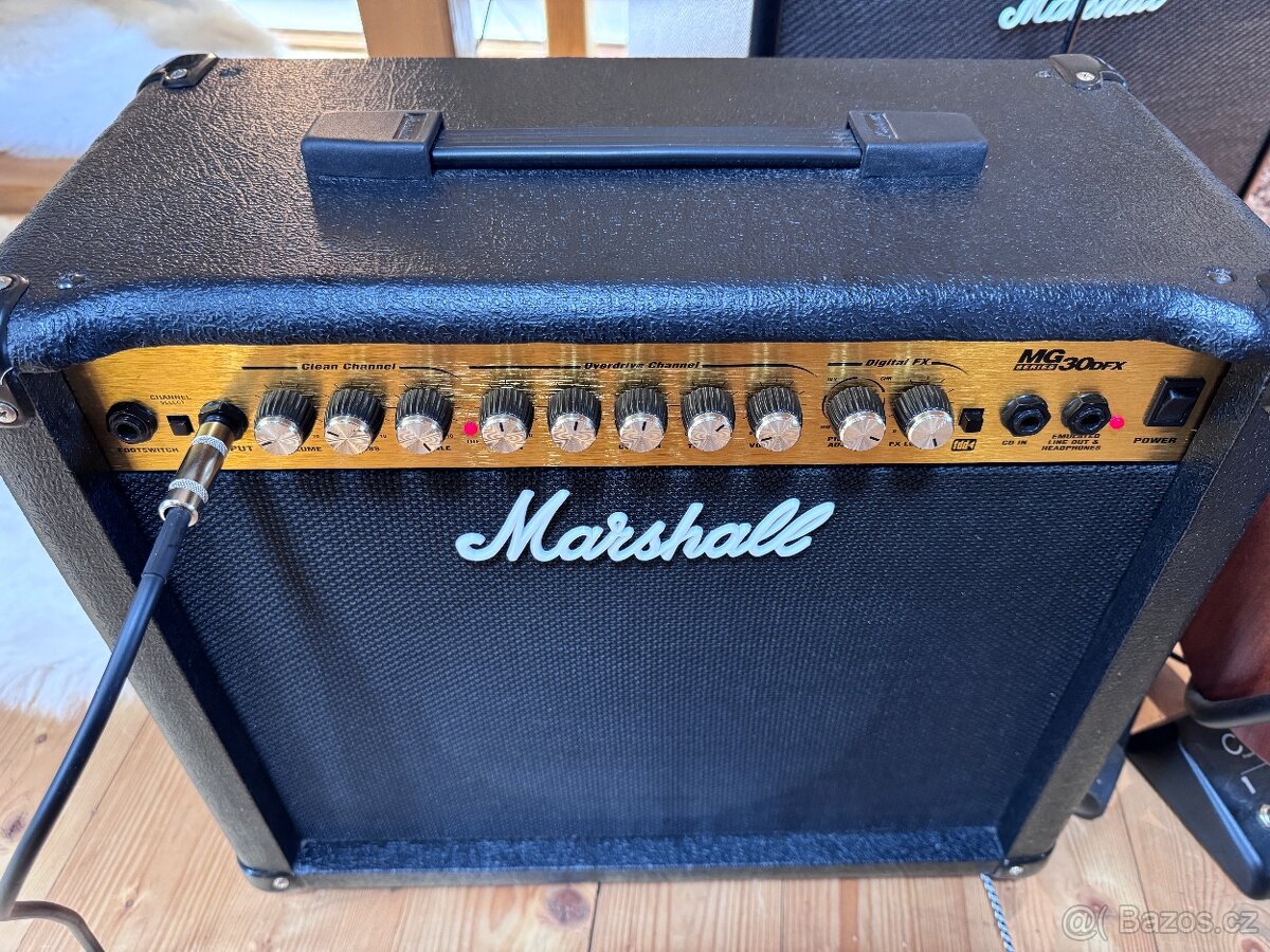 Combo Marshall MG 30 DFX - 2