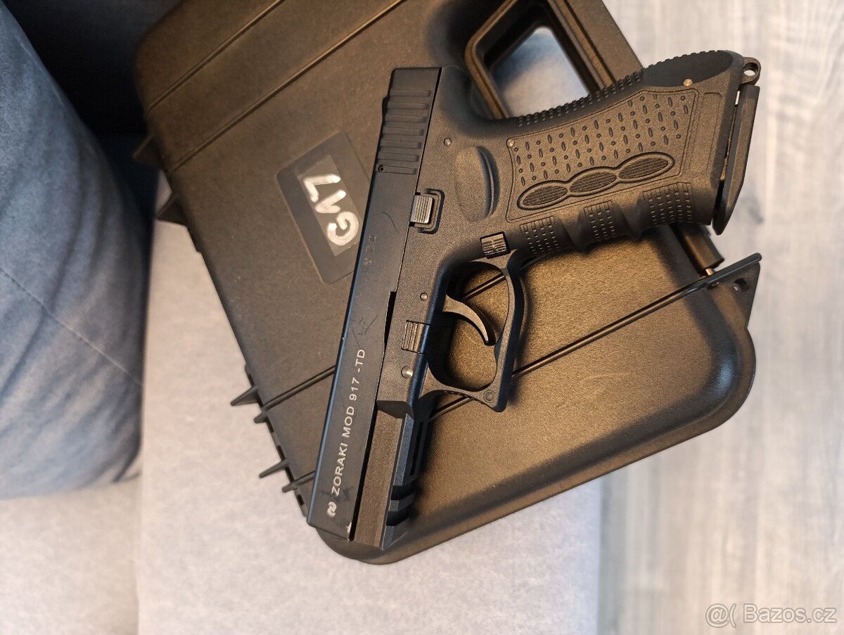 Plynová pistole Glock 17 - 2