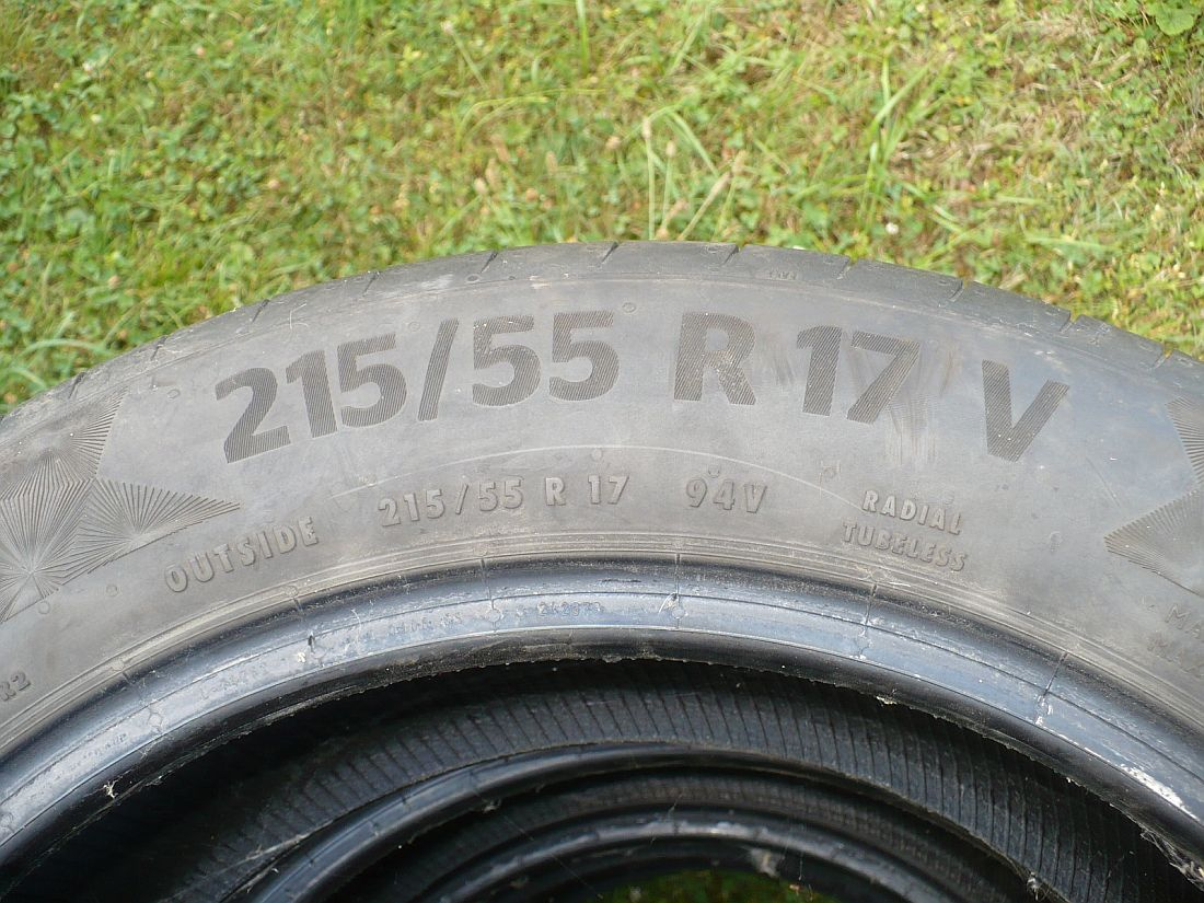 Letní pneu Continental 215/55/R17V - 2