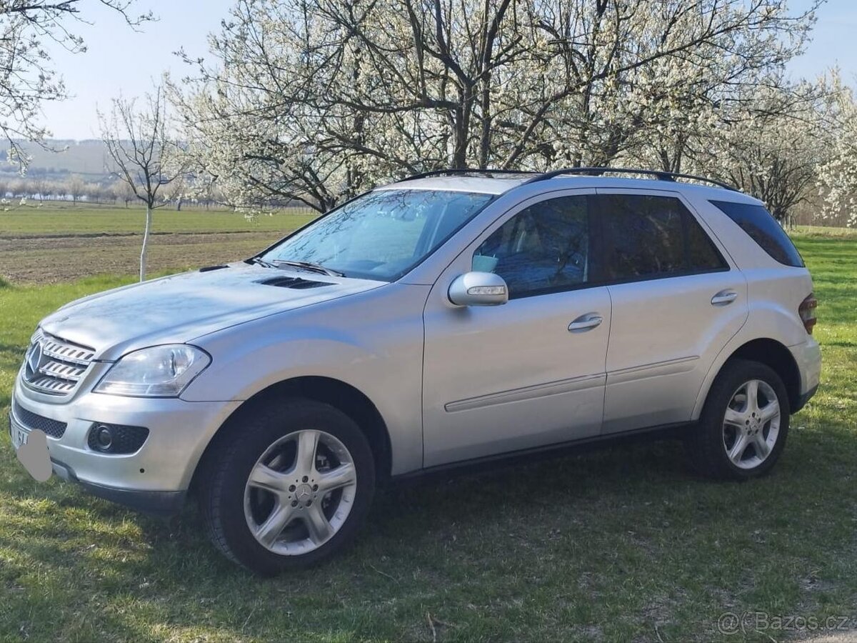 Mercedes-benz ML350 benzín - 2