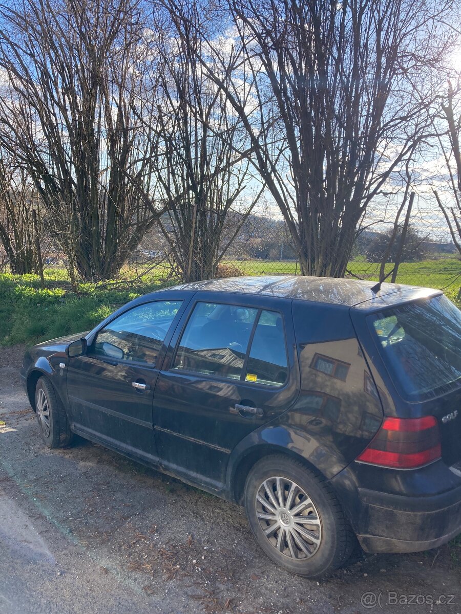Volkswagen golf 4, nádradní díly - 2