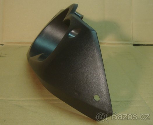 Kawasaki Brute Force přední plast ke světlu.