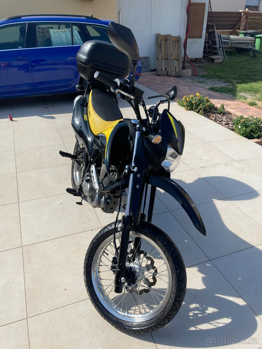 Suzuki DR 125 SM