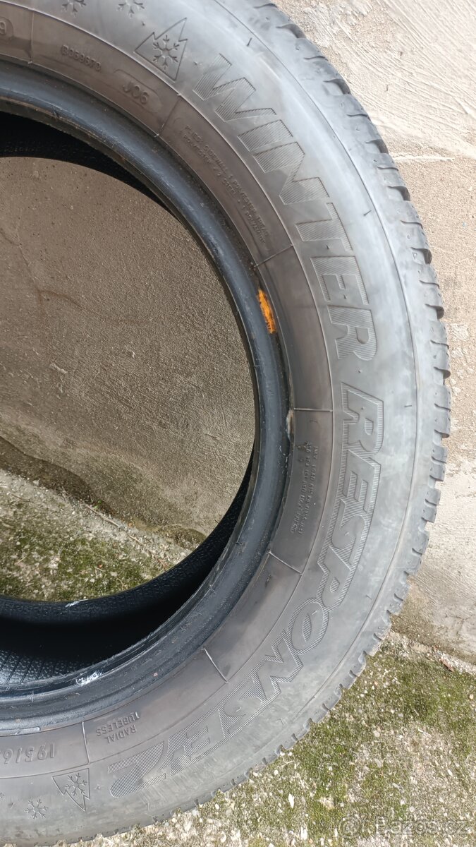 Dunlop 195/65/R15 - 2