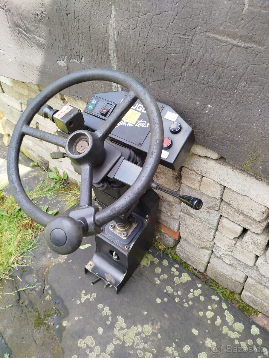 orstu servořízení Douglas - 2