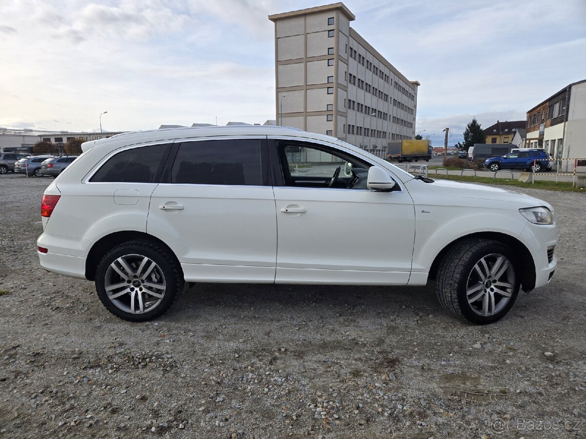 Audi Q7 S-line 4.2TDI, 240kw, nová STK, rok 2008. - 2