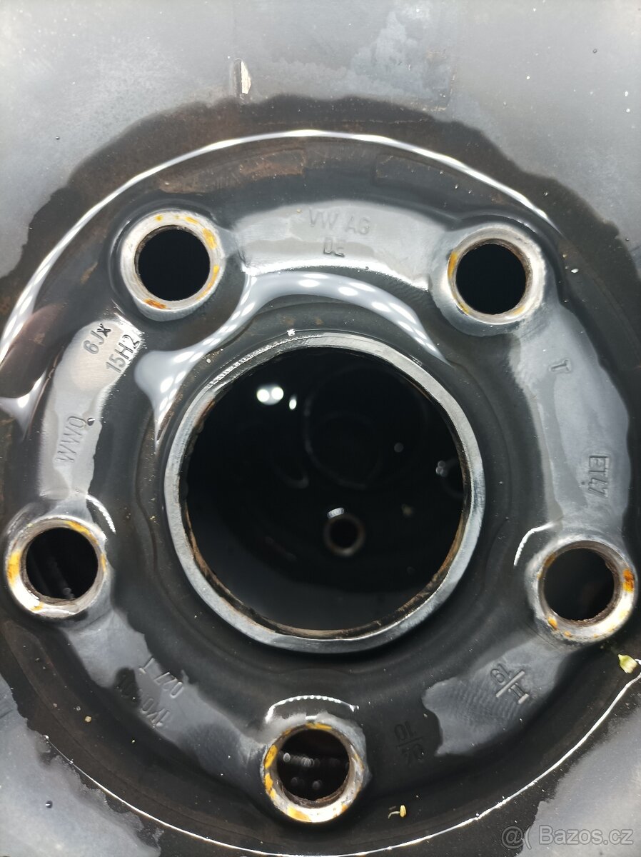 Škoda Octavia II plechové disky 15 - 2