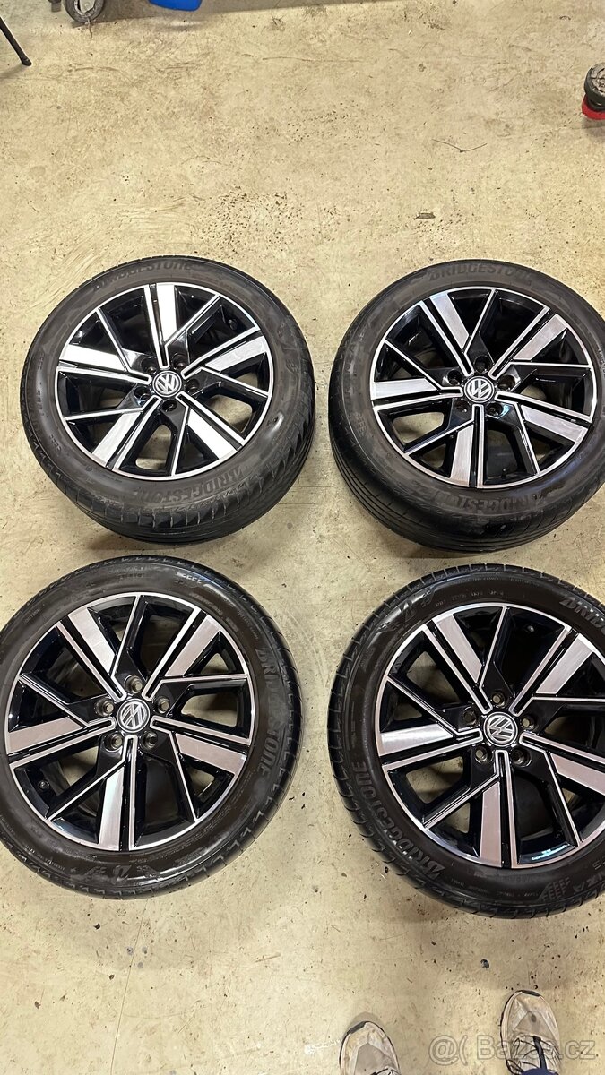 alu kola VW Multivan T6.1 Valdivia 18” - 2