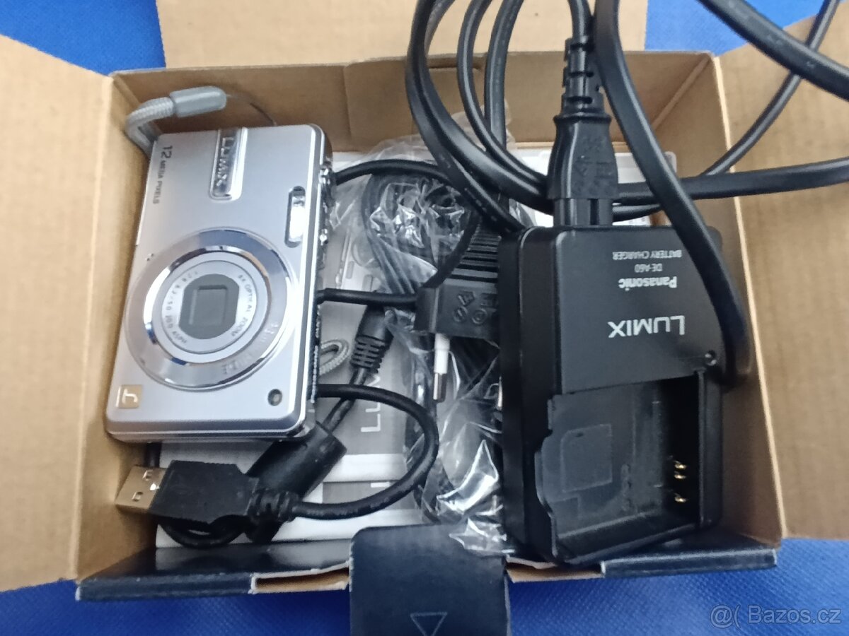 Fotoaparát Panasonic Lumix DMC-F3 - 2