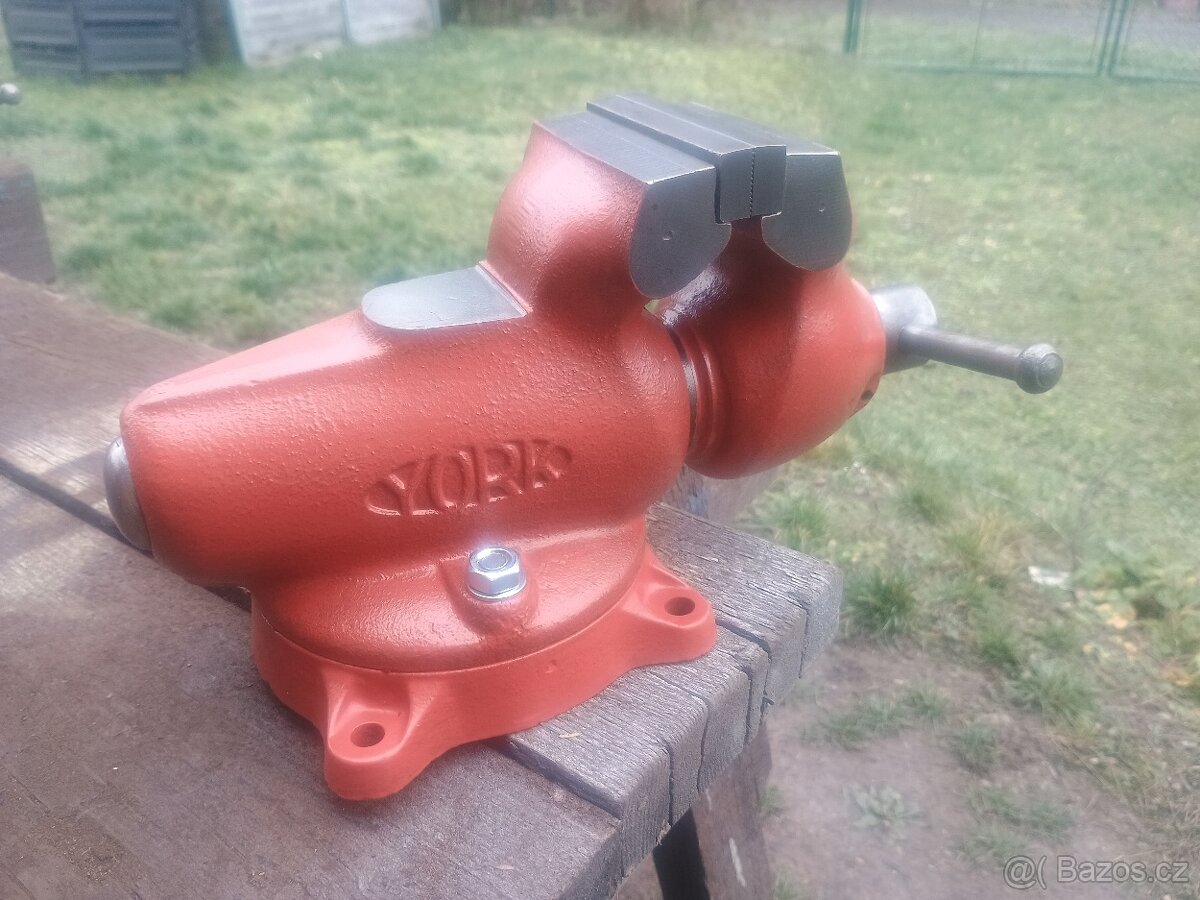 Svěrák York 100 - prakticky nepoužitý - 2