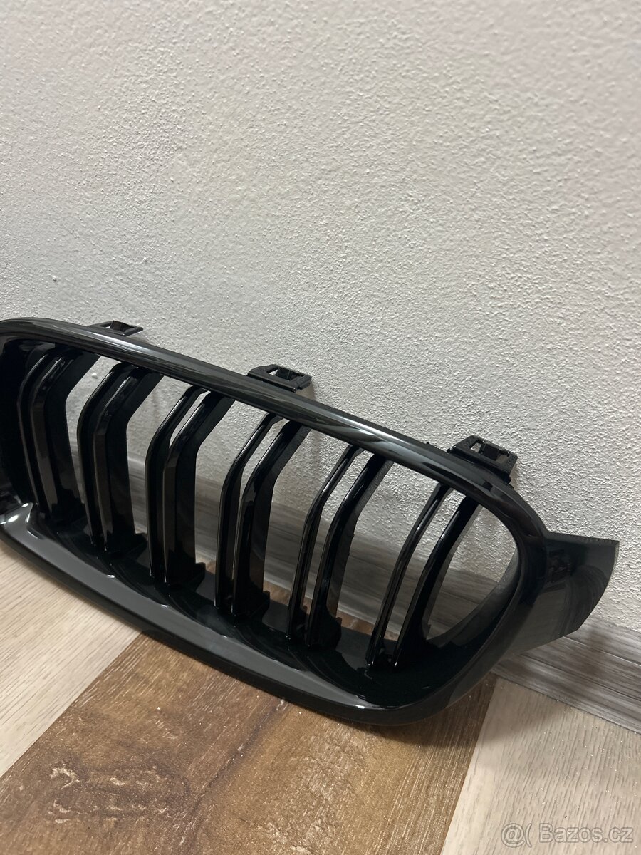 Černé ledvinky na BMW F30, F31 a F80 - 2