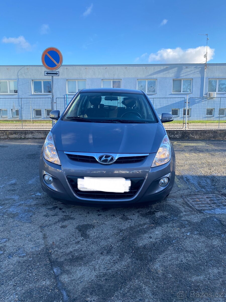 Hyundai i20 - 2