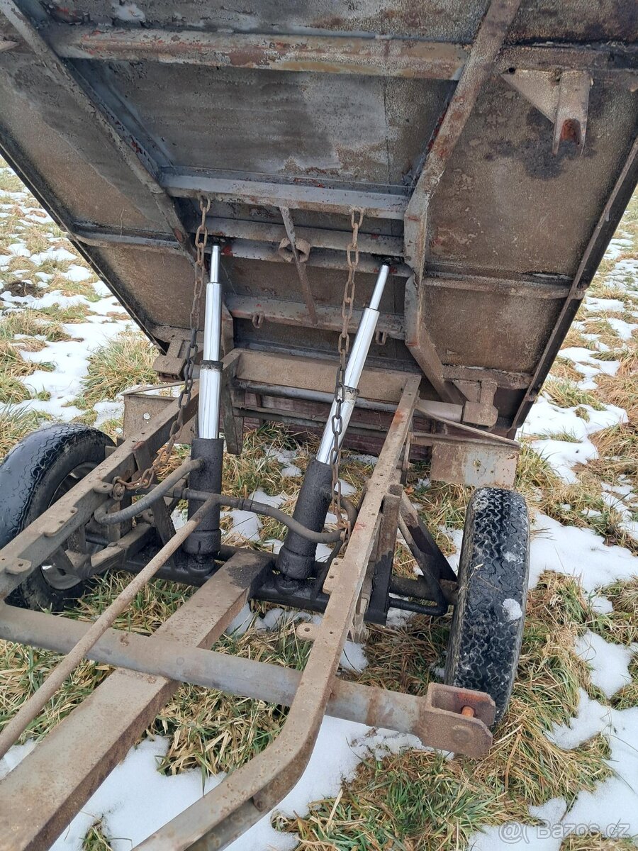 Traktor domácí výroby - 2