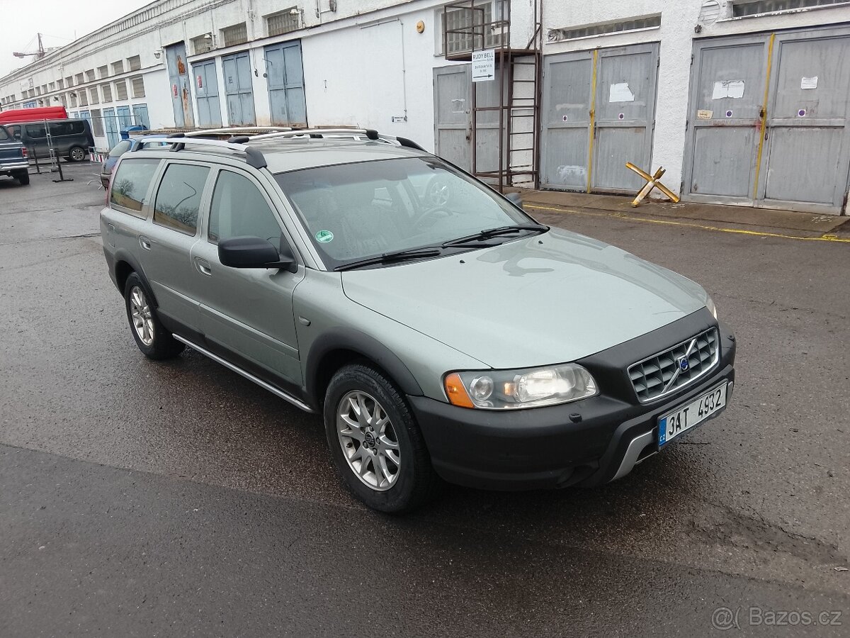 Volvo XC70 D5 AWD Summum - 2