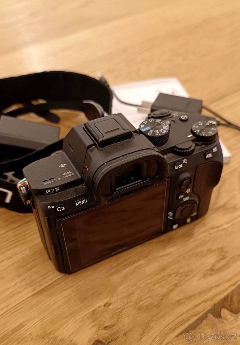 Sony a7III - 2