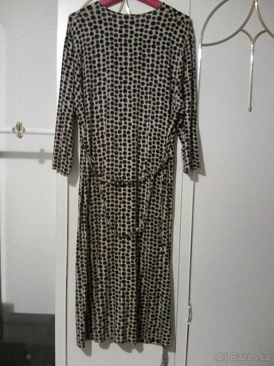 Krásné společenské šaty, nevyužité, elastický materiál - 2