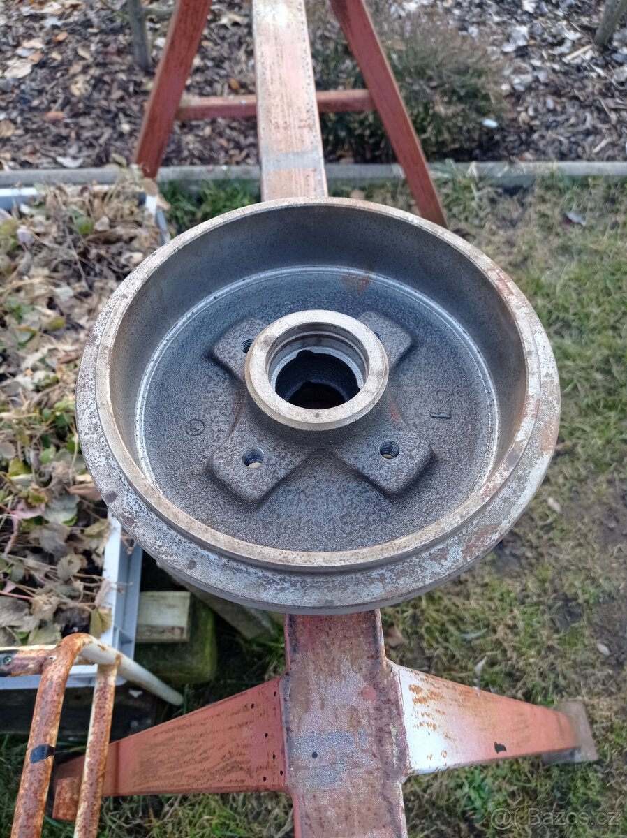 Brzdové bubny Felicie - 2