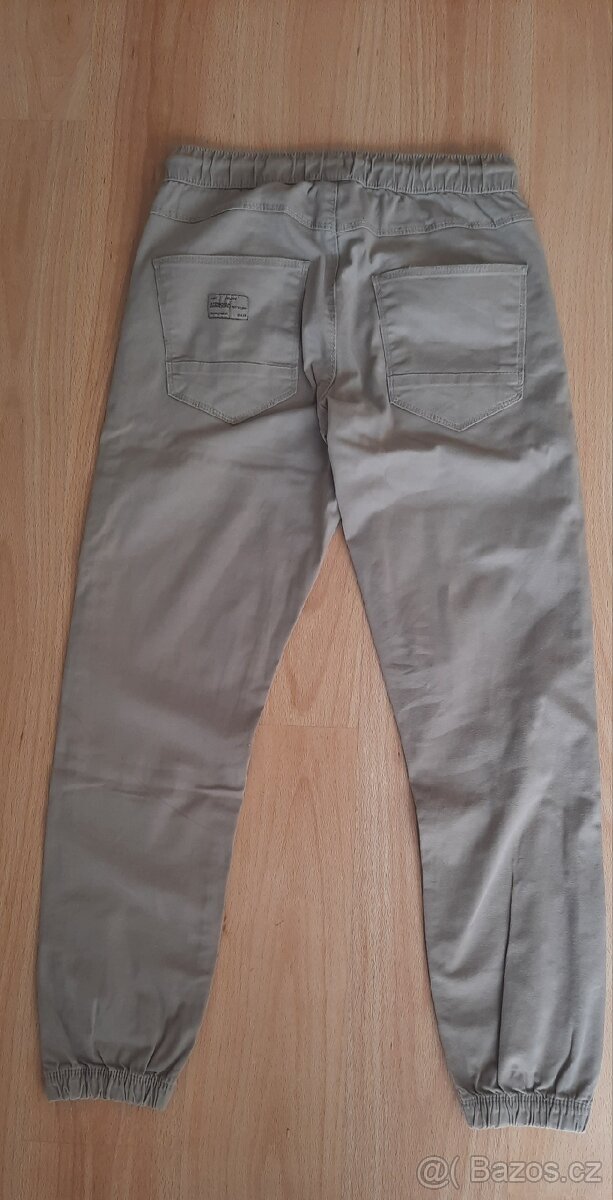 Chlapecké kalhoty Cropp - 2