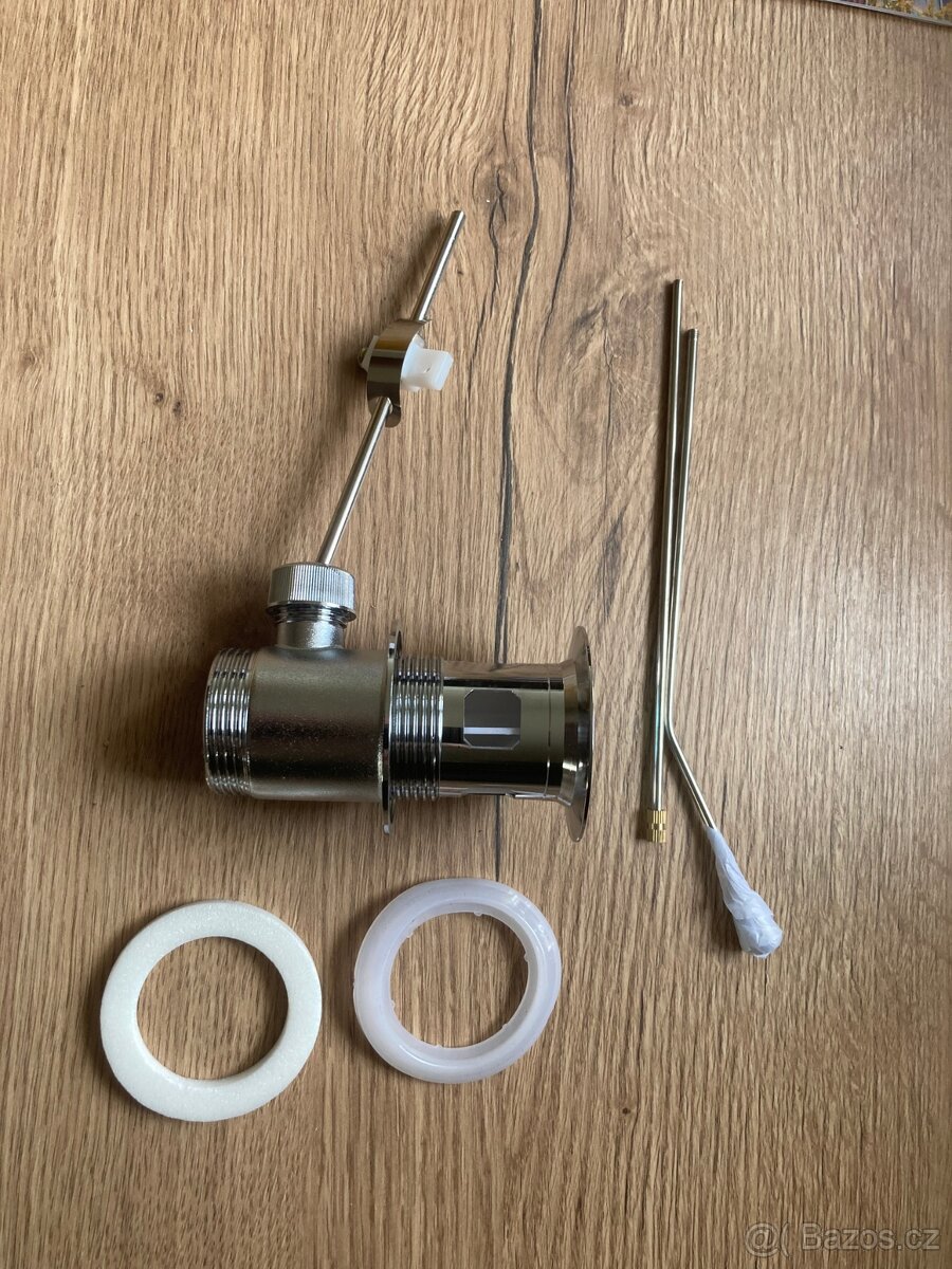 Prodám celokovovou umyvadlovou výpusť - 2