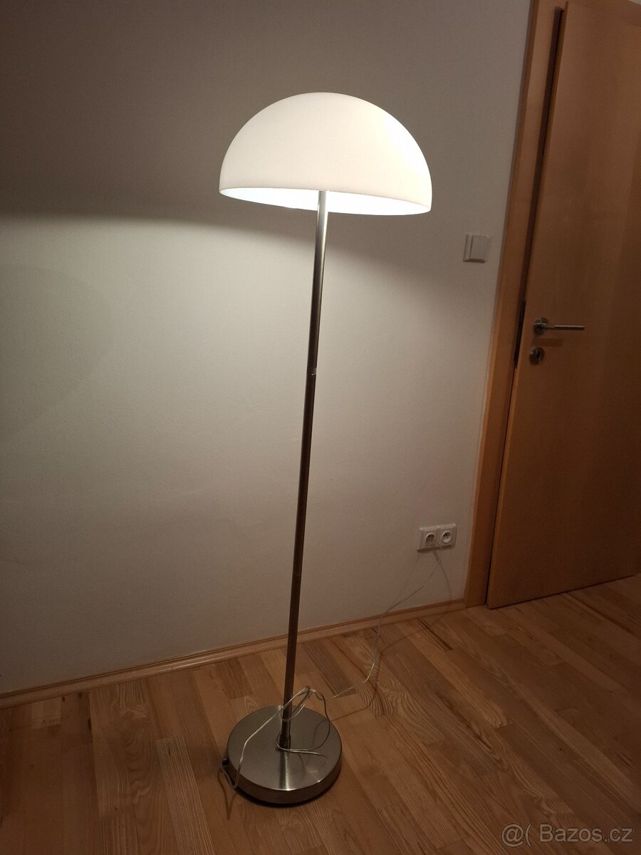Stojaci lampa - 2