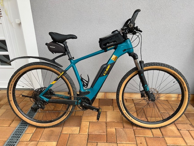 Horské elektrokolo CUBE - 2