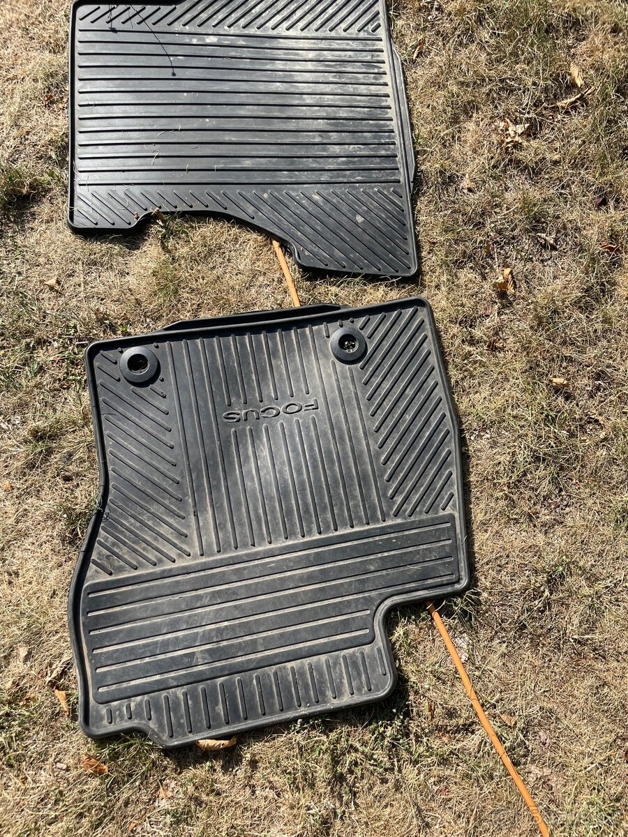 Gumové koberečky FORD Focus mk2 (origo) - 2