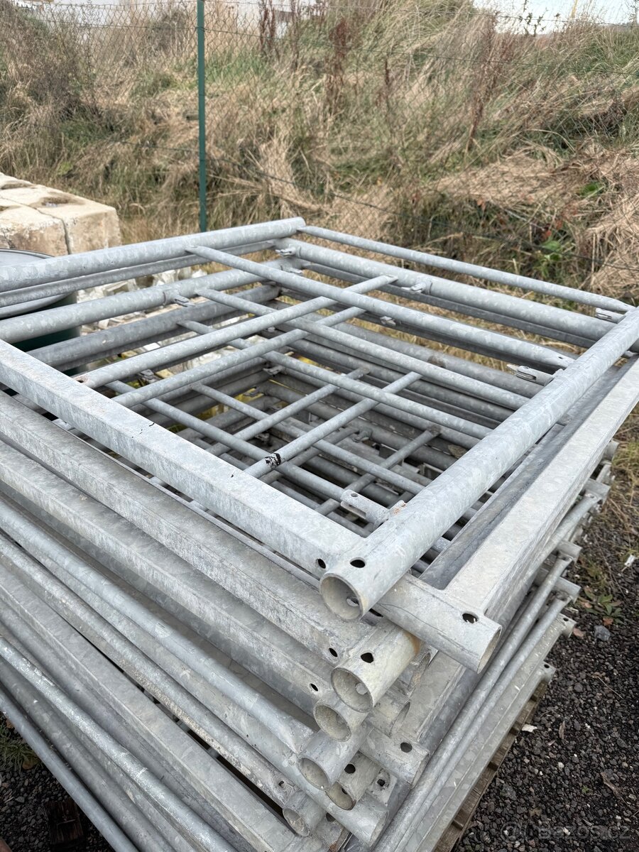 Použité lešení Bosta - rám 1m - 2