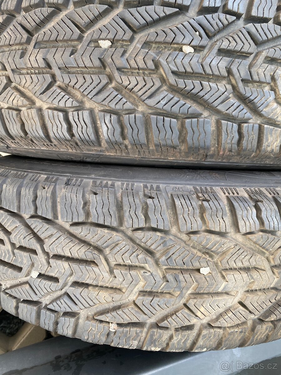 Plechové disky 15” 5x98 a zimní pneu 185/65/R15 - 2