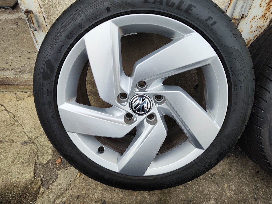 17"letní alu sada Richmond 5x112 origo Golf 8 7 GTI GTD GTE - 2
