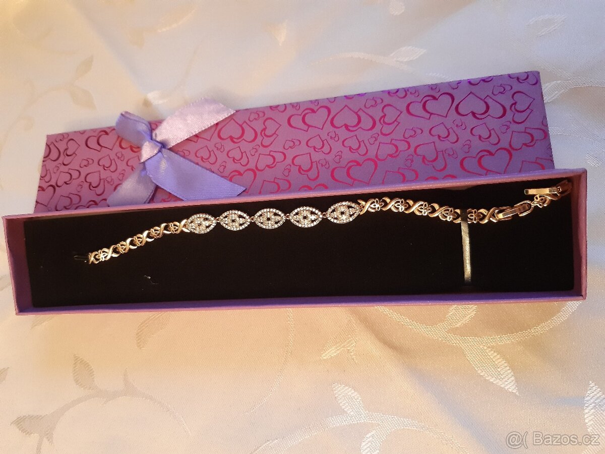 Luxusní pozlacené náramky - 2