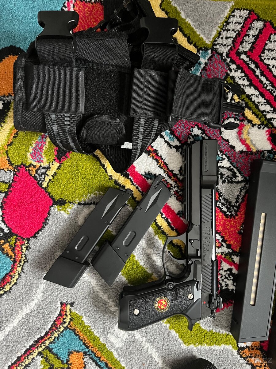 Airsoftová zbraň M917G + Samurai Edge B.Burton Full Auto - 2