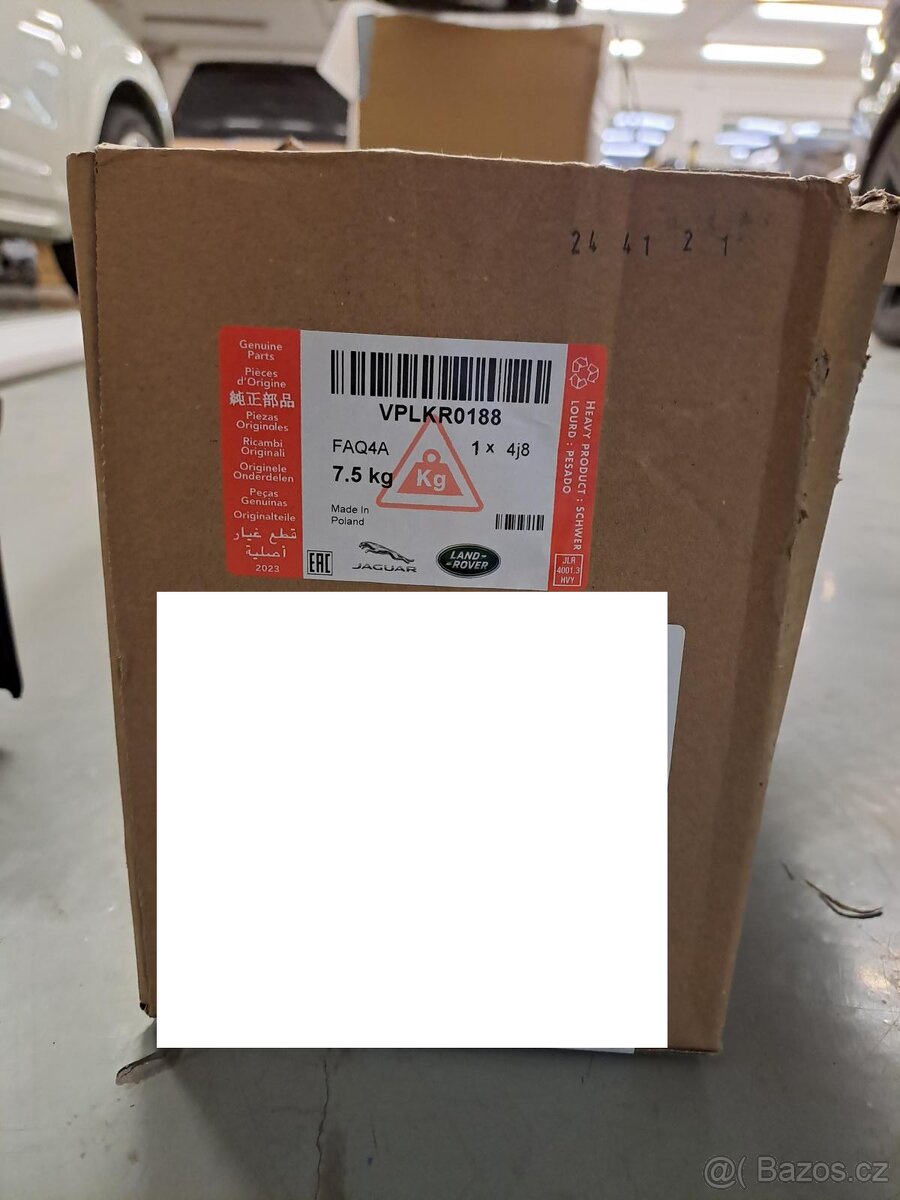 VPLKR0188 - origo příčníky RR 22+, RRS 23+, kosm. vada - 2