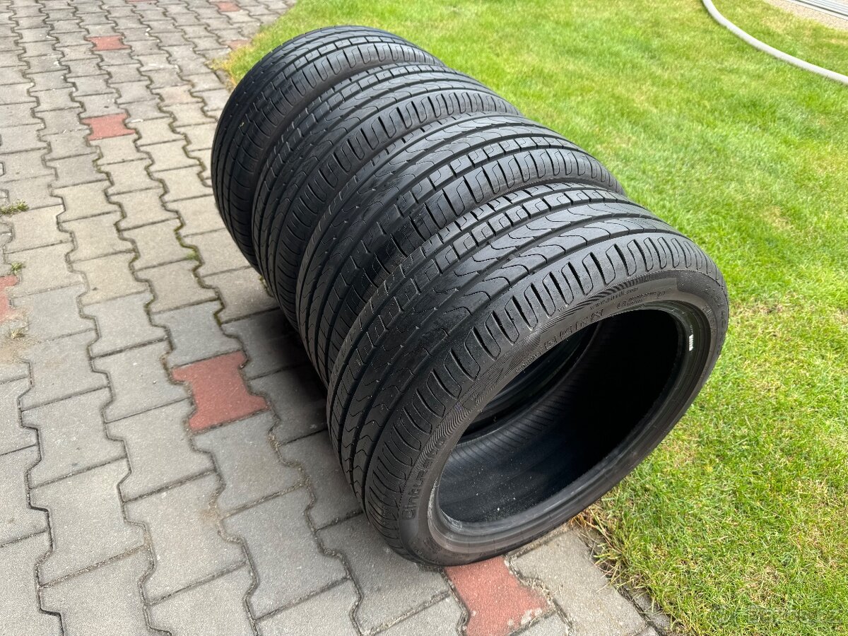4 letní pirelli cinturato P7 215/45R17. 91W - 2