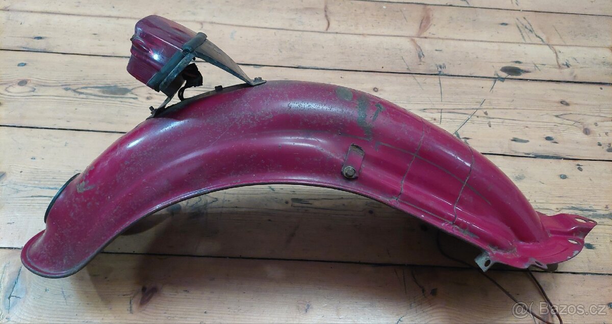 Zadní blatník originální ČZ 250/475 Sport, 19“ - 2