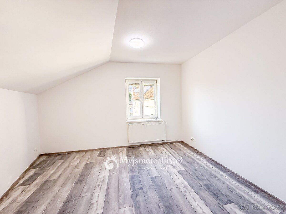 Prodej zrekonstruovaného bytu 2+1, 50 m², ul. U brány, Znojm - 2