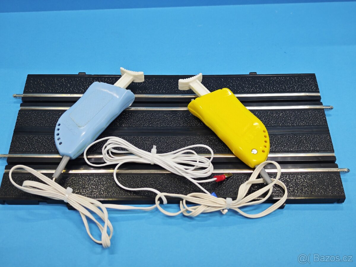 Repasované ovladače Ites autodráha různé barvy - 2