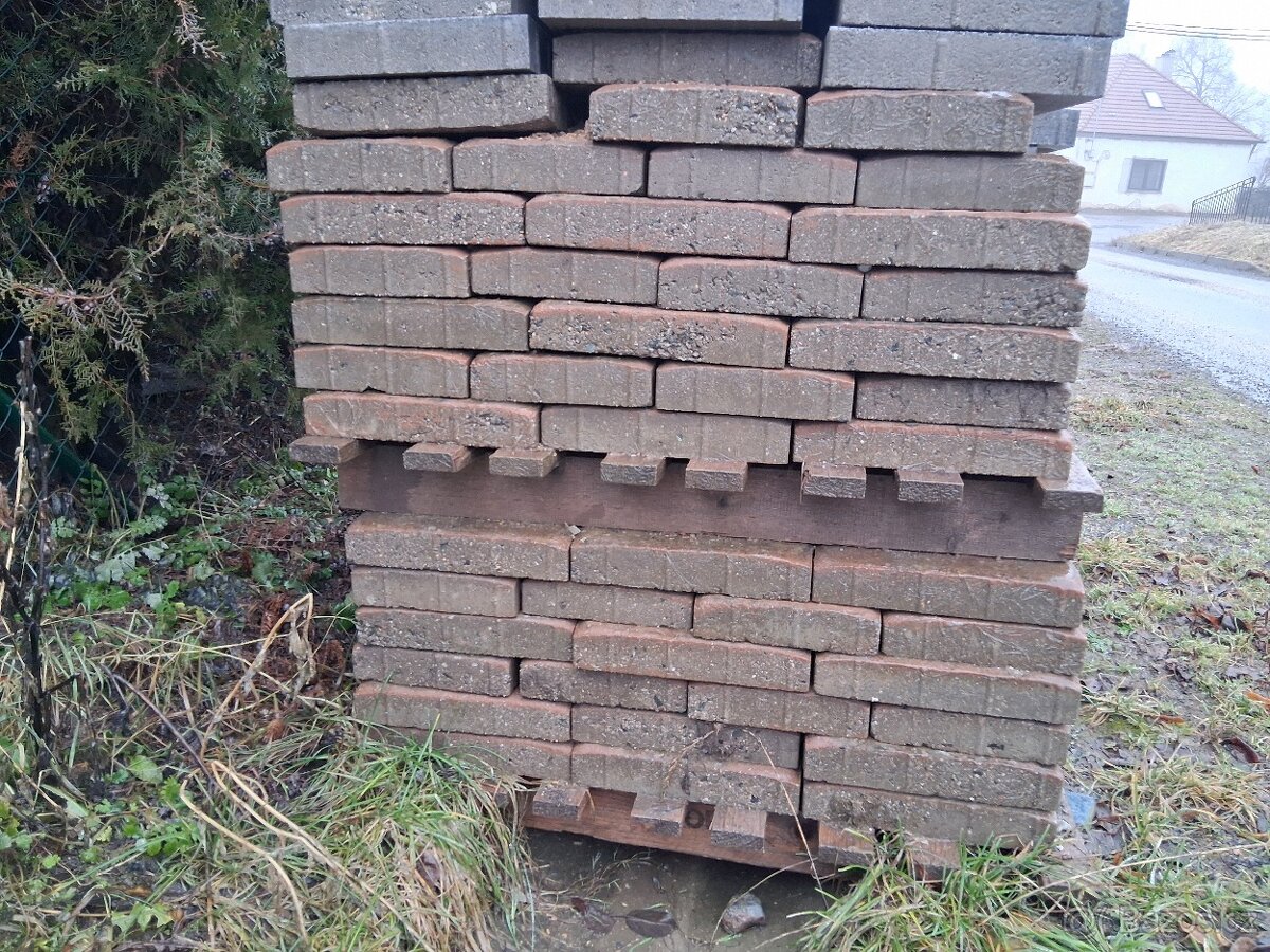 Venkovní dlažba - 2