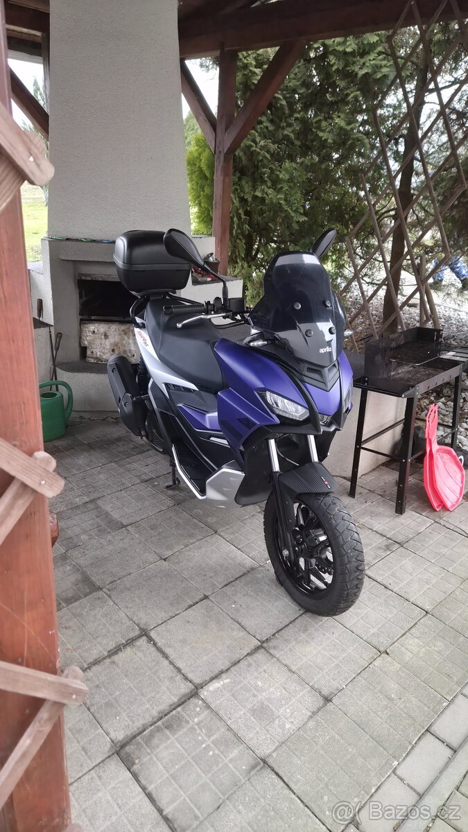 Aprilia sr gt 125 - 2