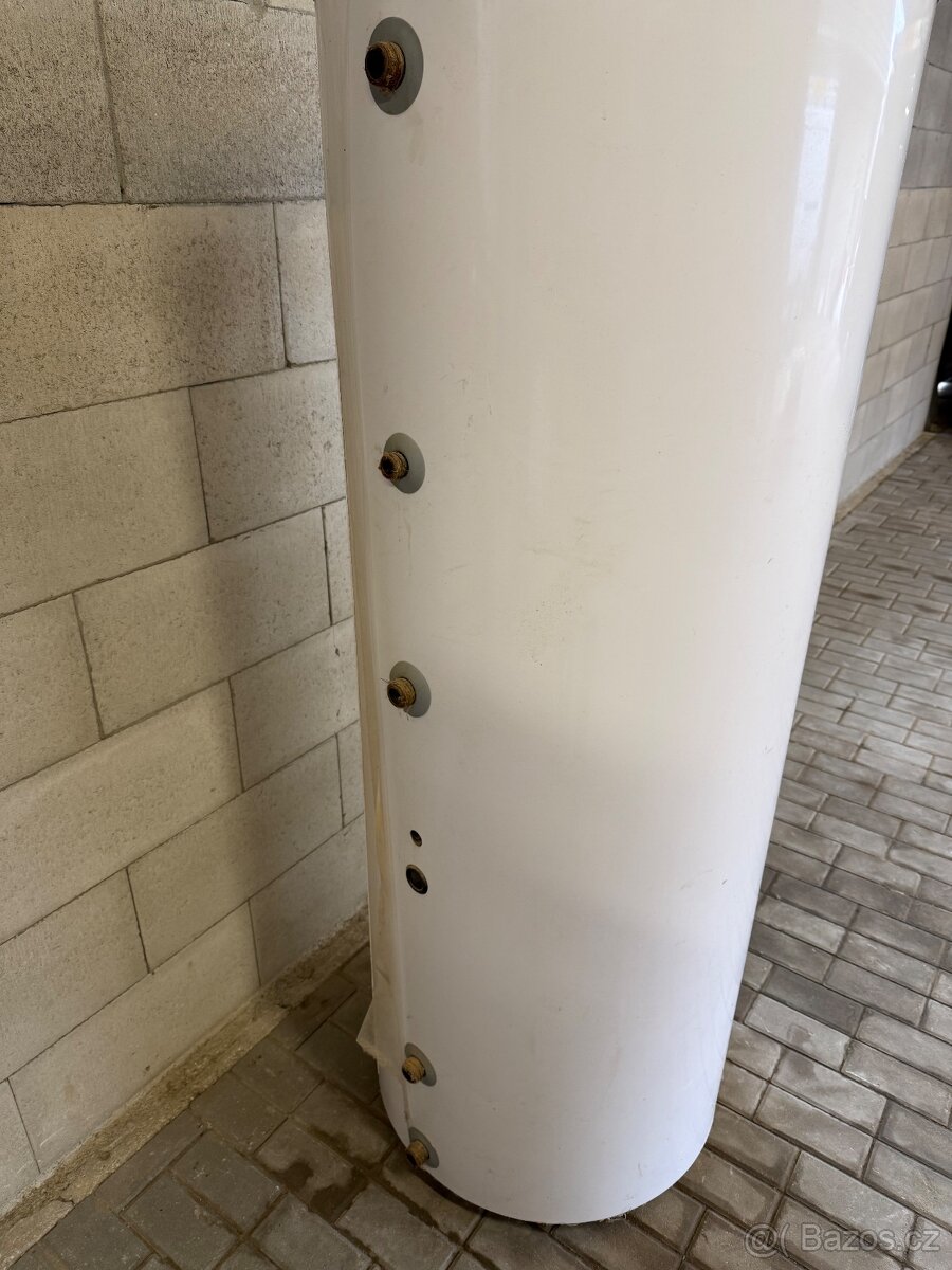 Bojler s výměníkem 300l - 2