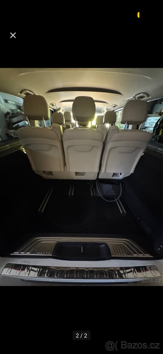 Sedačky Mercedes zadní - 2