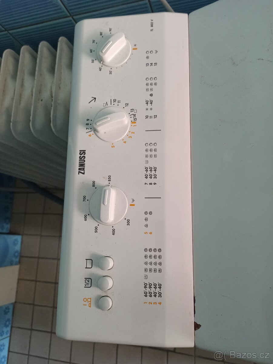 Pračka Zanussi s vrchním plněním - 2