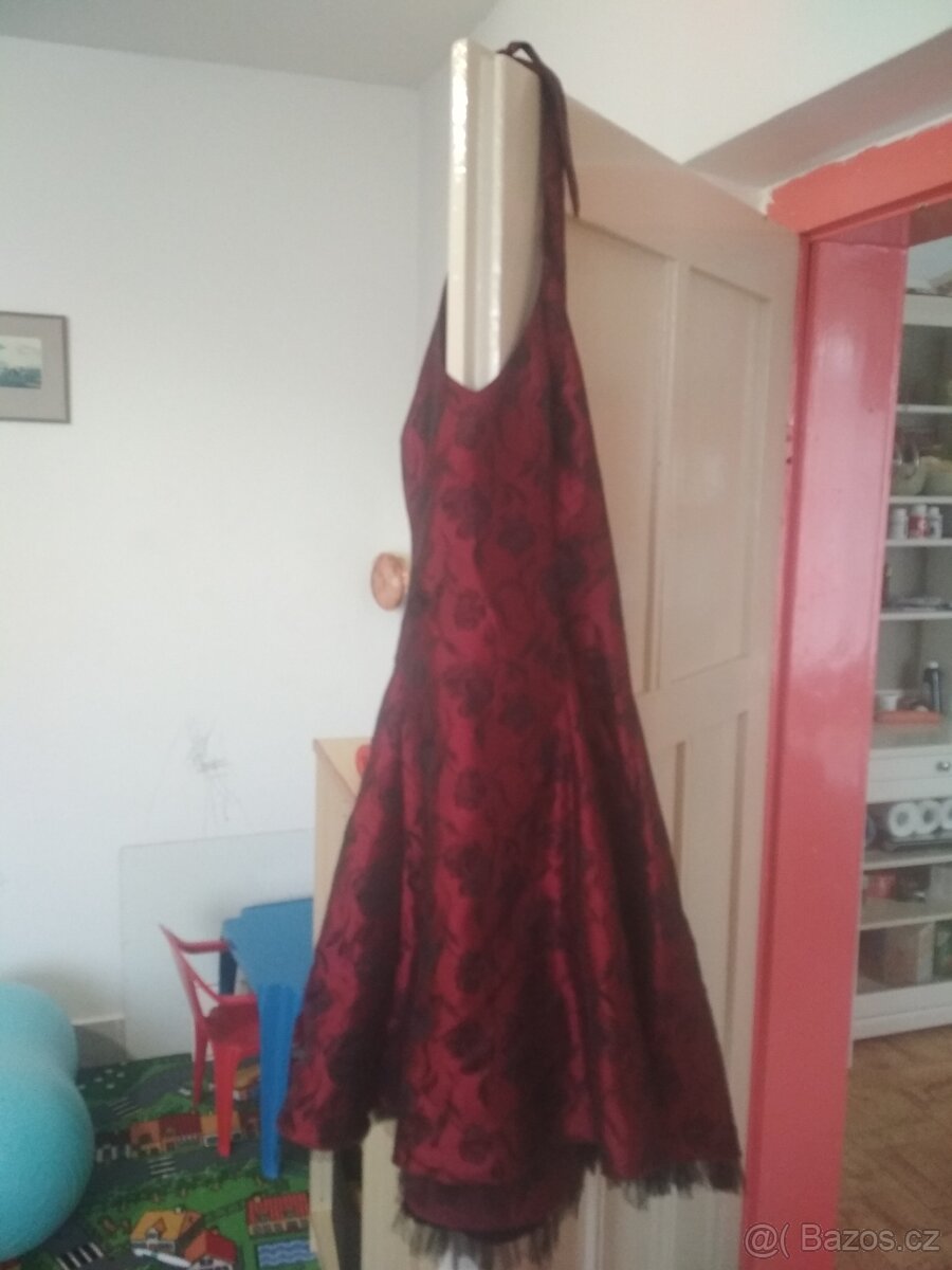 Nádherné plesové šaty 38 - 2