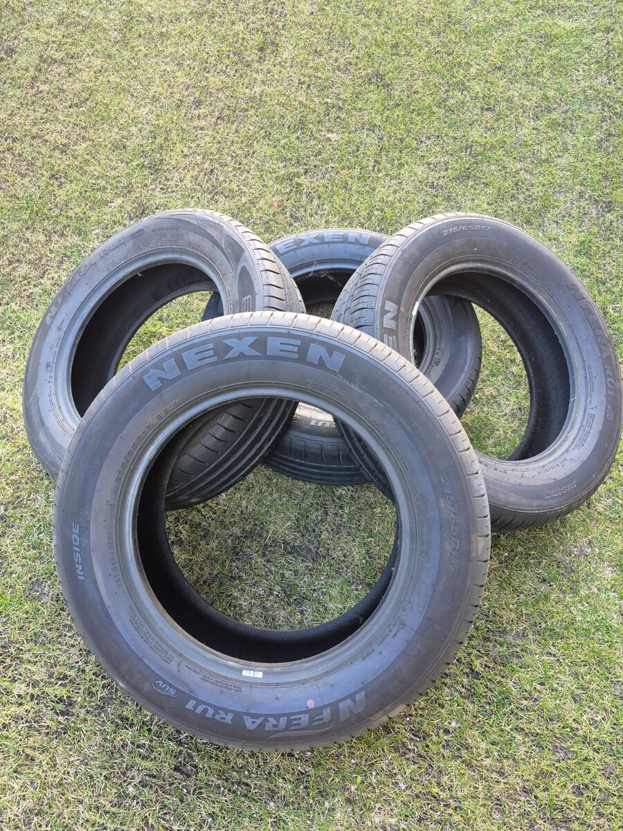 NEXEN NFERA RU1 215/65 R17 - 2